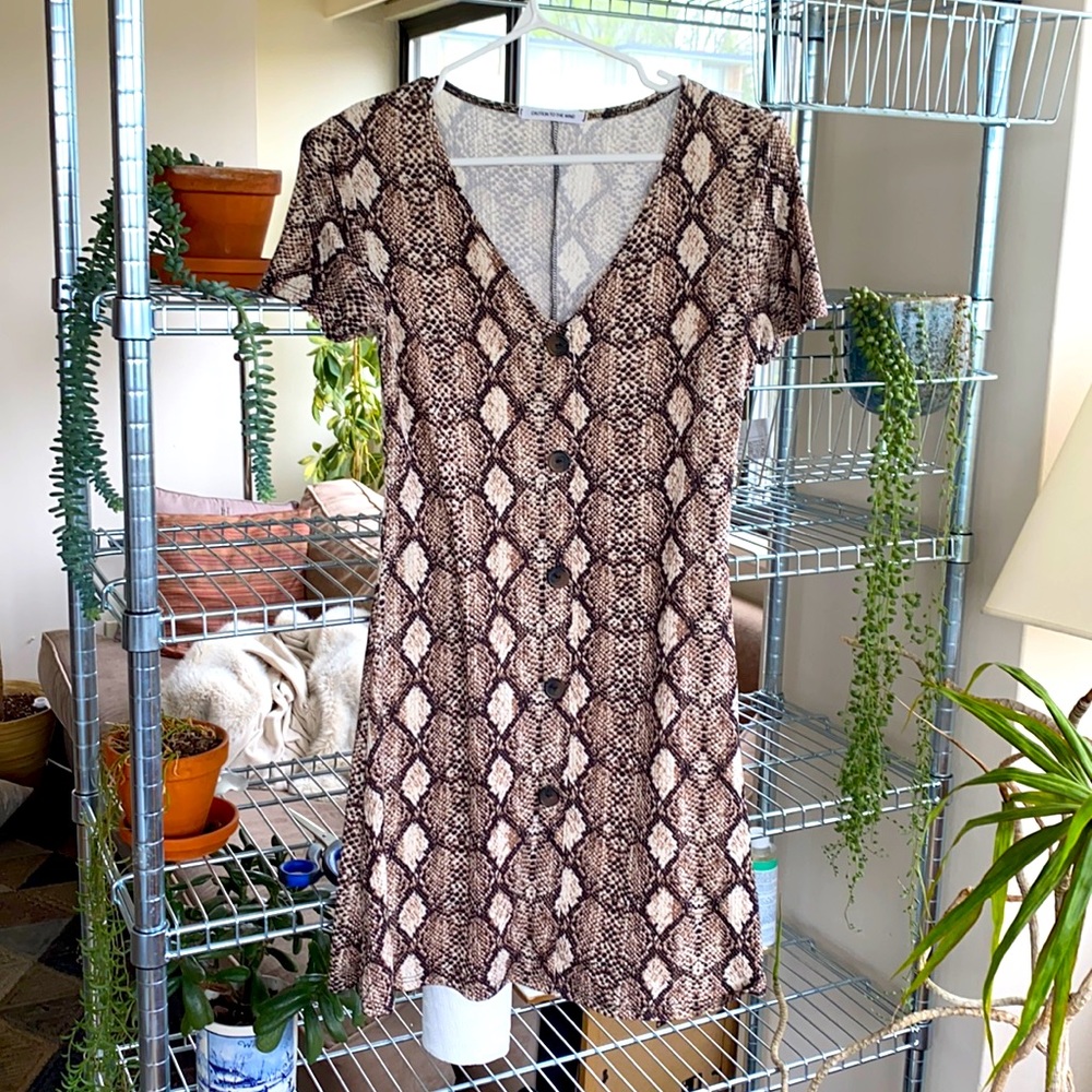 Fun Flirty Snake-print Sweetheart Dress